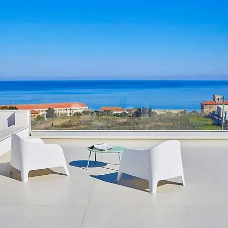 Darda Con Piscina E 3 Da Letto Willa Alcamo