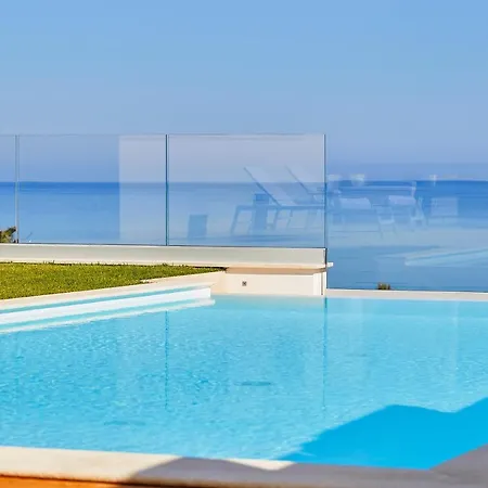 Darda Con Piscina E 3 Da Letto Willa Alcamo