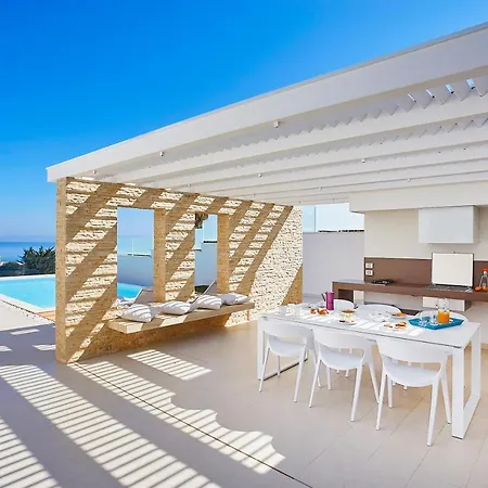 Darda Con Piscina E 3 Da Letto Willa *