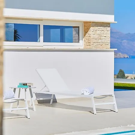 Darda Con Piscina E 3 Da Letto Willa