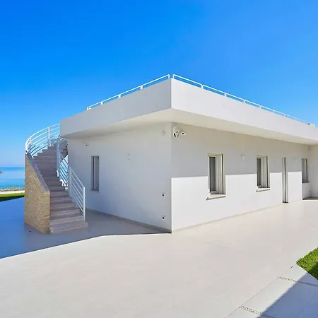 Darda Con Piscina E 3 Da Letto Alcamo