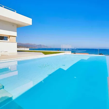 Darda Con Piscina E 3 Da Letto