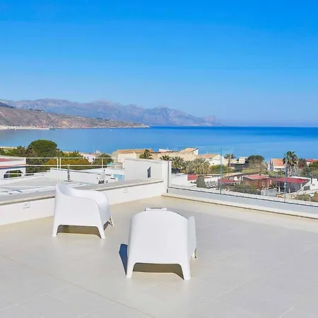 Darda Con Piscina E 3 Da Letto Willa