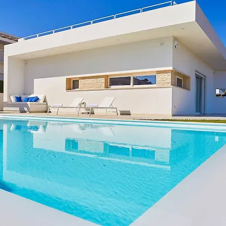 Willa Darda Con Piscina E 3 Da Letto Alcamo