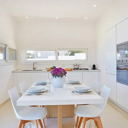 Willa Darda Con Piscina E 3 Da Letto